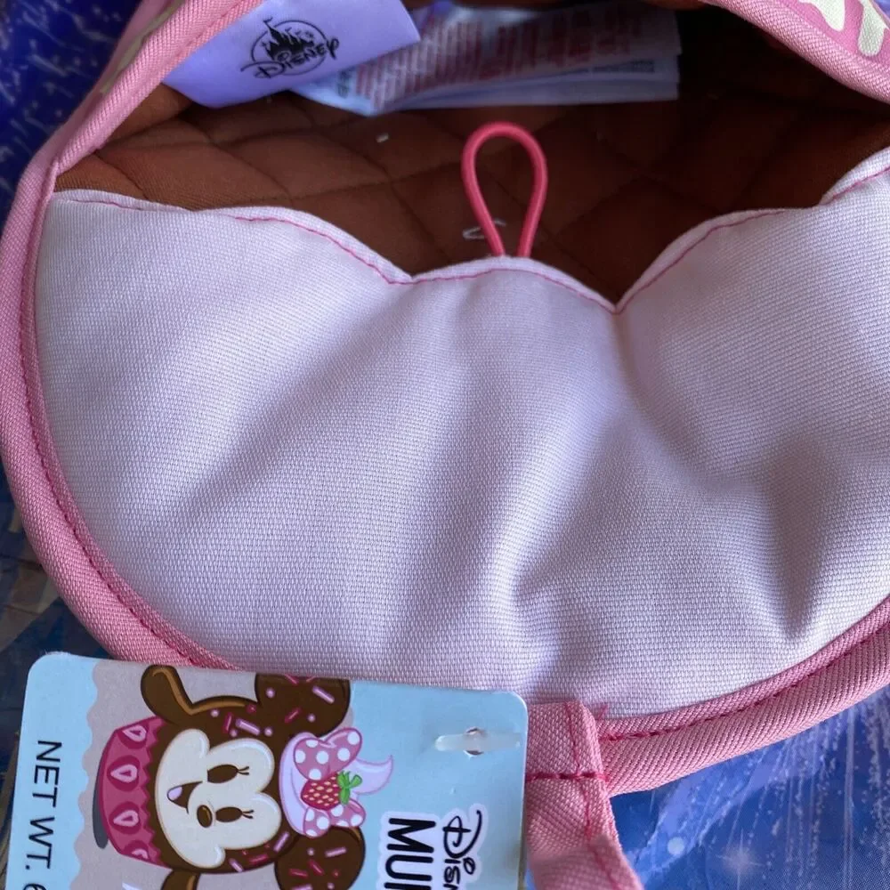 Disney Parks Minnie Mouse Munchlings Cupcake Pot Holder Kitchen Hot Pad